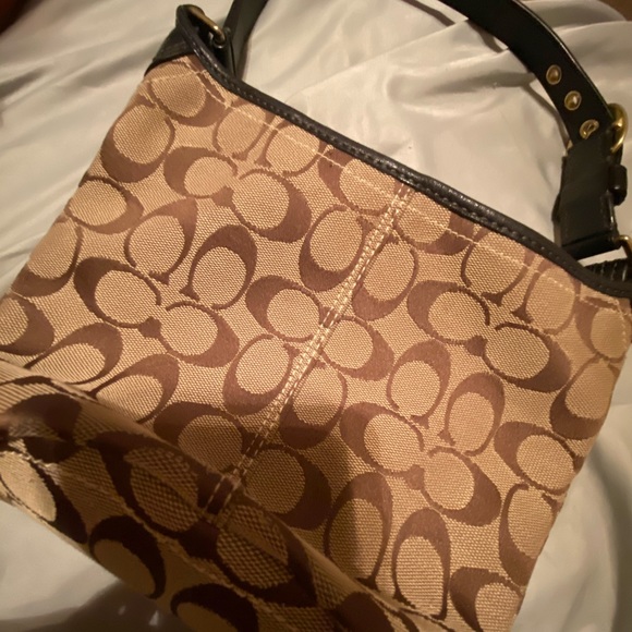VINTAGE Coach Tan Brown CUTE Bucket Bag - Picture 10 of 16